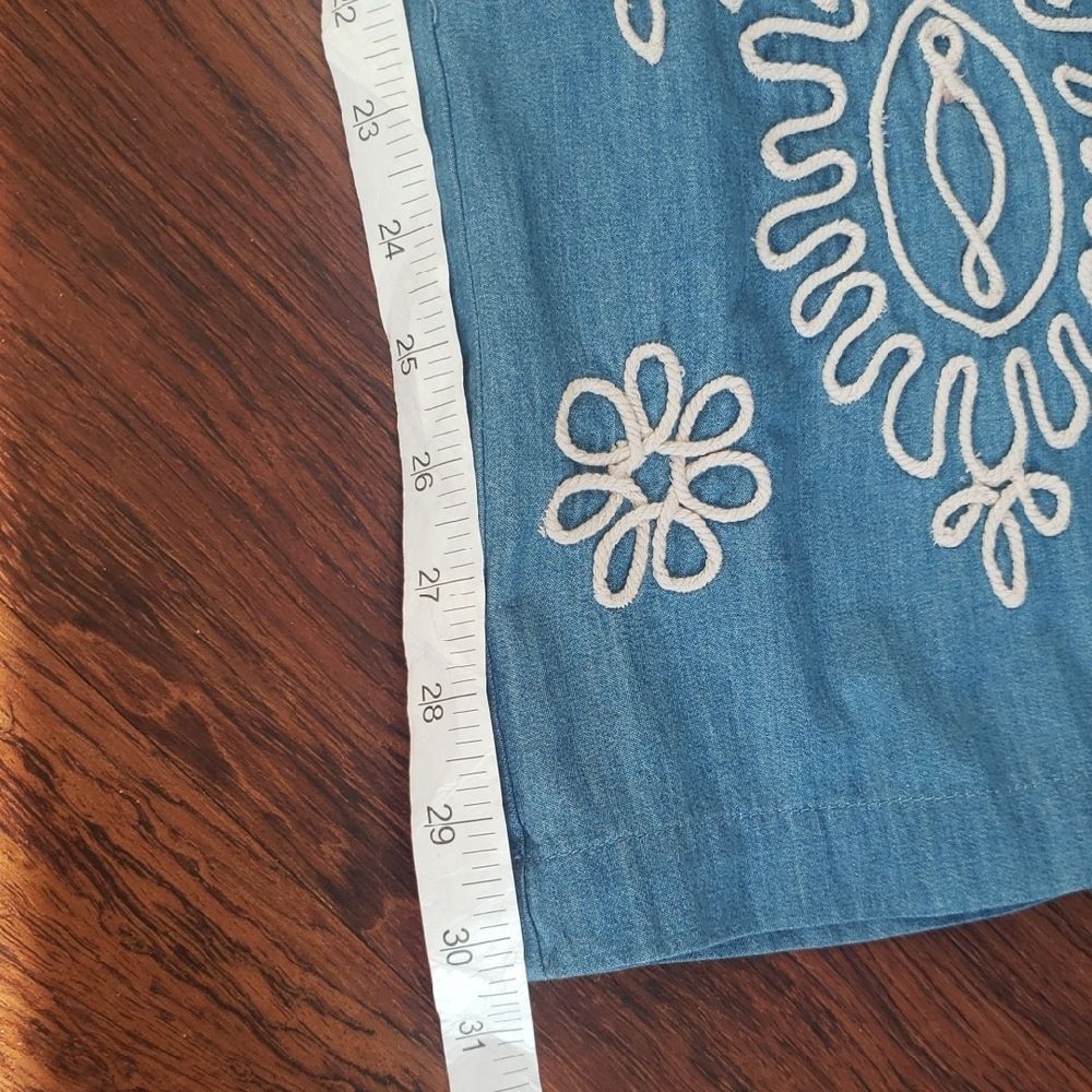 Johnny Was Chambray Blue Wide Leg Pants with White Embroidery Cotton Size Small - Picture 9 of 9